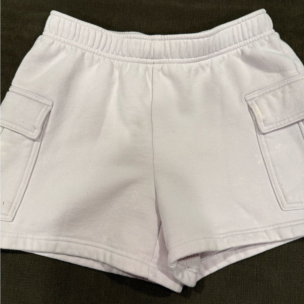 Aritzia sugarplum (lilac) Cargo Pocket Shorts